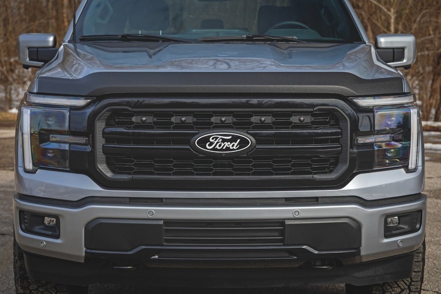 Защитная накладка капота, глянцевый чёрный цвет, Ford F-150 (2021–2026), Rough Country — фото 7