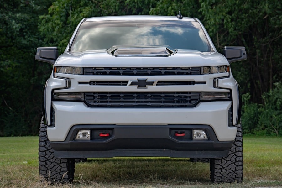 Декоративная накладка-воздухозаборник капота, цвет G7C Red Hot, Chevrolet Silverado 1500 (2019–2026), Rough Country — фото 7