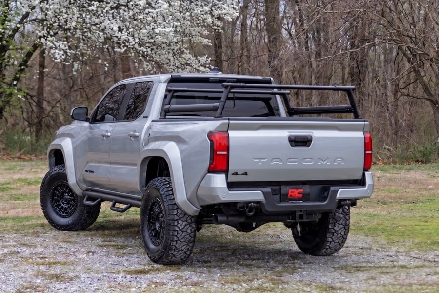 Расширители колёсных арок Sport, цвет 1J9 Celestial Silver Metallic, Toyota Tacoma IV, Rough Country — фото 7