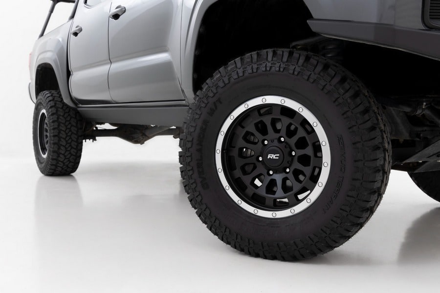 Электрические выдвижные подножки, двухмоторный привод, кабина Double Cab, Toyota Tacoma (2005–2023), Rough Country — фото 2
