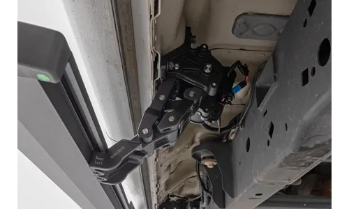 Электрические выдвижные подножки, двухмоторный привод, кабина Crew Cab, Ford F-150 (2009–2014), Rough Country — фото 6