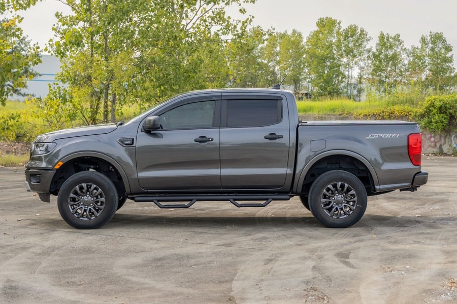 Трубчатые подножки, по длине кабины, кабина Crew Cab, Rough Country — фото 7