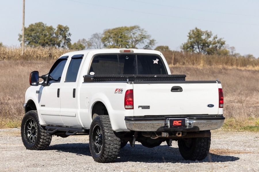 Трубчатые подножки, по длине кабины, кабина Crew Cab, Rough Country — фото 7