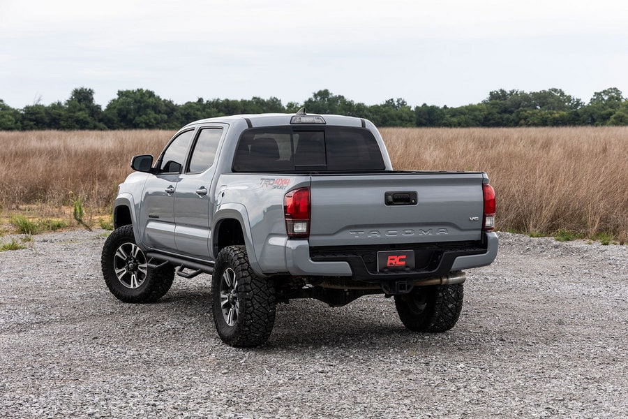 Трубчатые подножки, по длине кабины, грузовая платформа 1 524 мм (5 футов), Toyota Tacoma (2005–2023), Rough Country — фото 6