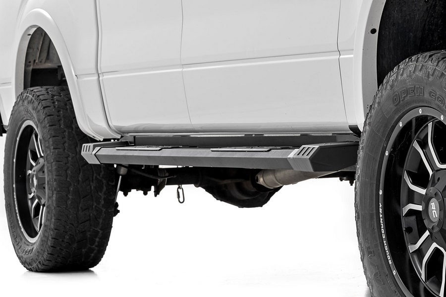 Алюминиевые боковые подножки HD2, кабина SuperCrew, Ford F-150 (2009–2014), Rough Country — фото 3