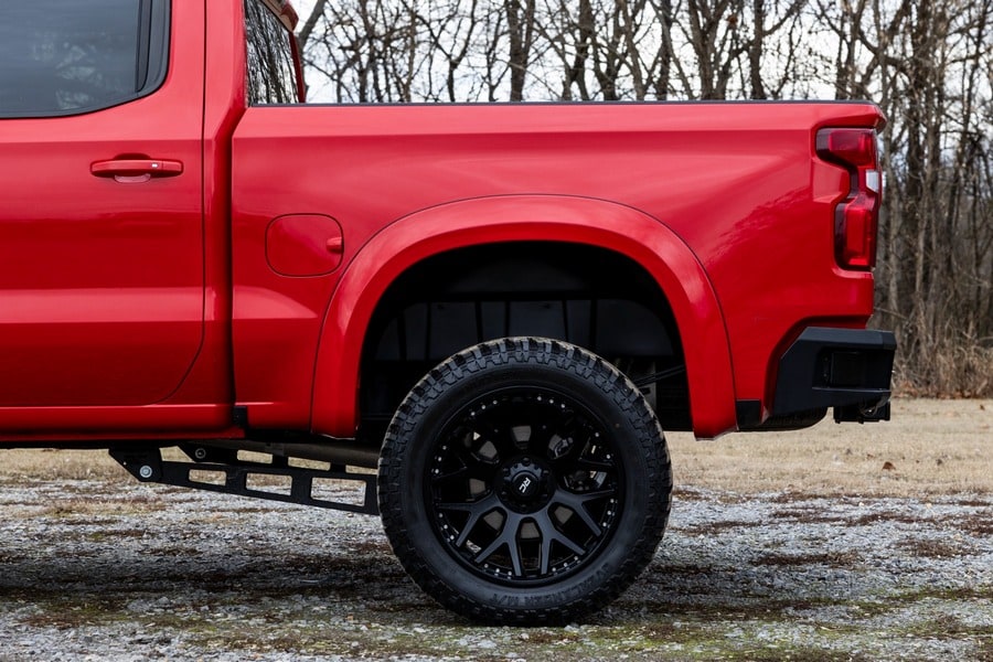 Расширители колёсных арок Sport, цвет GAZ Summit White, Chevrolet Silverado 1500 (2019–2026), Rough Country — фото 7