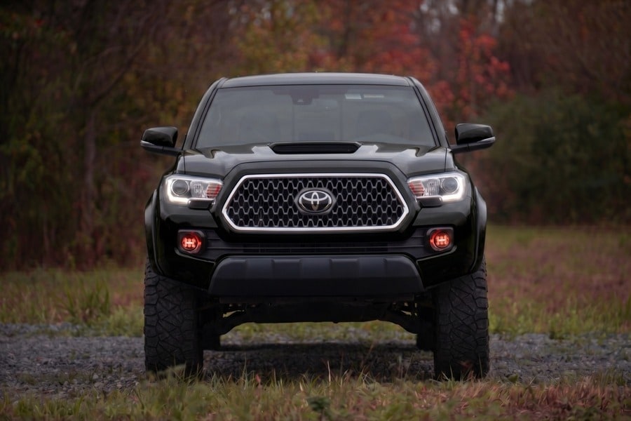 Расширители колёсных арок Sport, цвет 202 Black Onyx, Toyota Tacoma III, Rough Country — фото 5