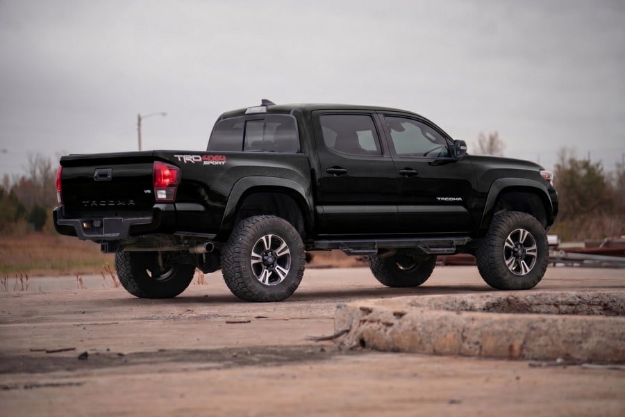 Расширители колёсных арок Sport, цвет 218 Midnight Black Metallic, Toyota Tacoma III, Rough Country — фото 6