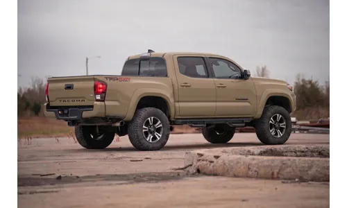 Расширители колёсных арок Sport, цвет 4V6 Quicksand, Toyota Tacoma III, Rough Country — фото 6