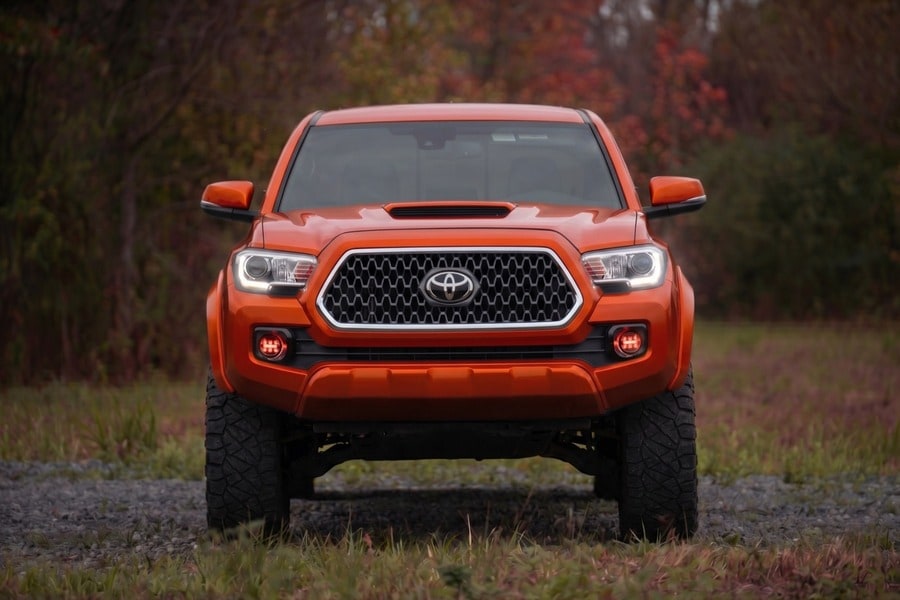 Расширители колёсных арок Sport, цвет 4X0 Inferno, Toyota Tacoma III, Rough Country — фото 5