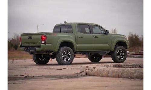 Расширители колёсных арок Sport, цвет 6V7 Army Green, Toyota Tacoma III, Rough Country — фото 6