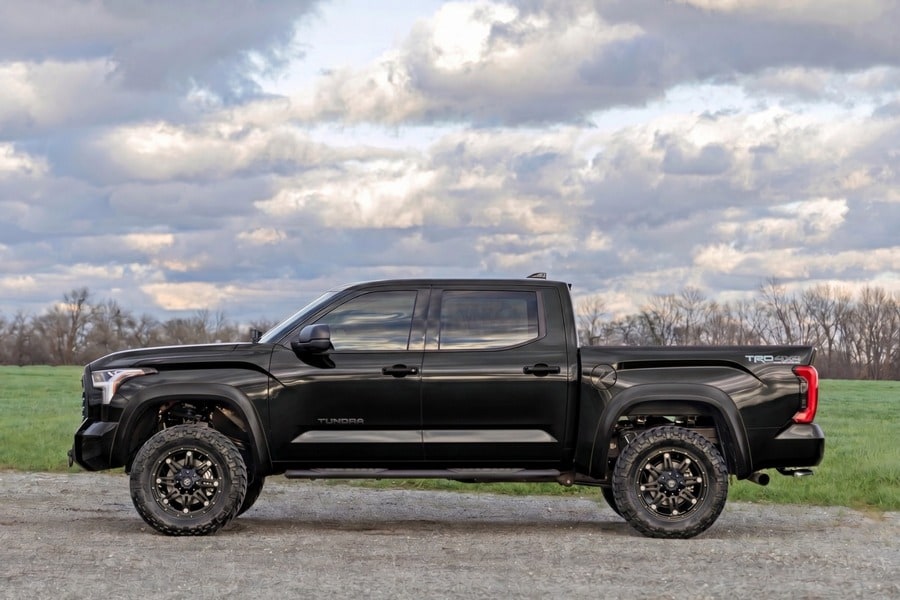 Расширители колёсных арок Sport, цвет 218 Midnight Black Metallic, Toyota Tundra III, Rough Country — фото 7