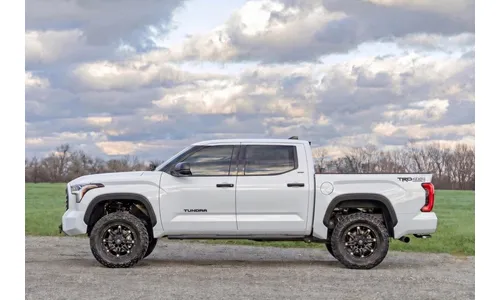 Расширители колёсных арок Sport, белые, цвет 040 Super White, Toyota Tundra III, Rough Country — фото 7