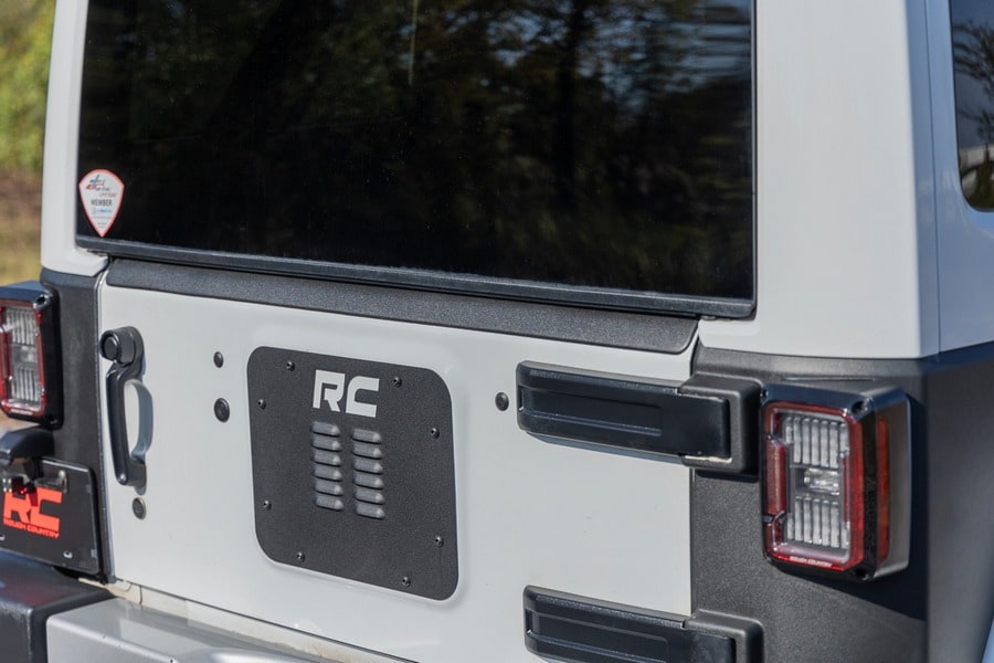 Защитные накладки кузова Trail, защита задней двери, Jeep Wrangler JK, Rough Country — фото 7