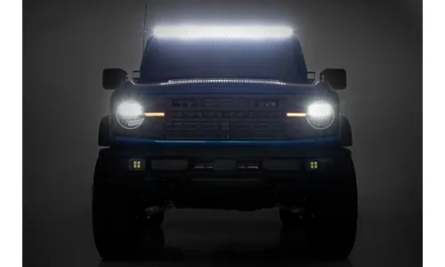 Светодиодная балка 50", серия Black, однорядная, белые ДХО, Rough Country — фото 5