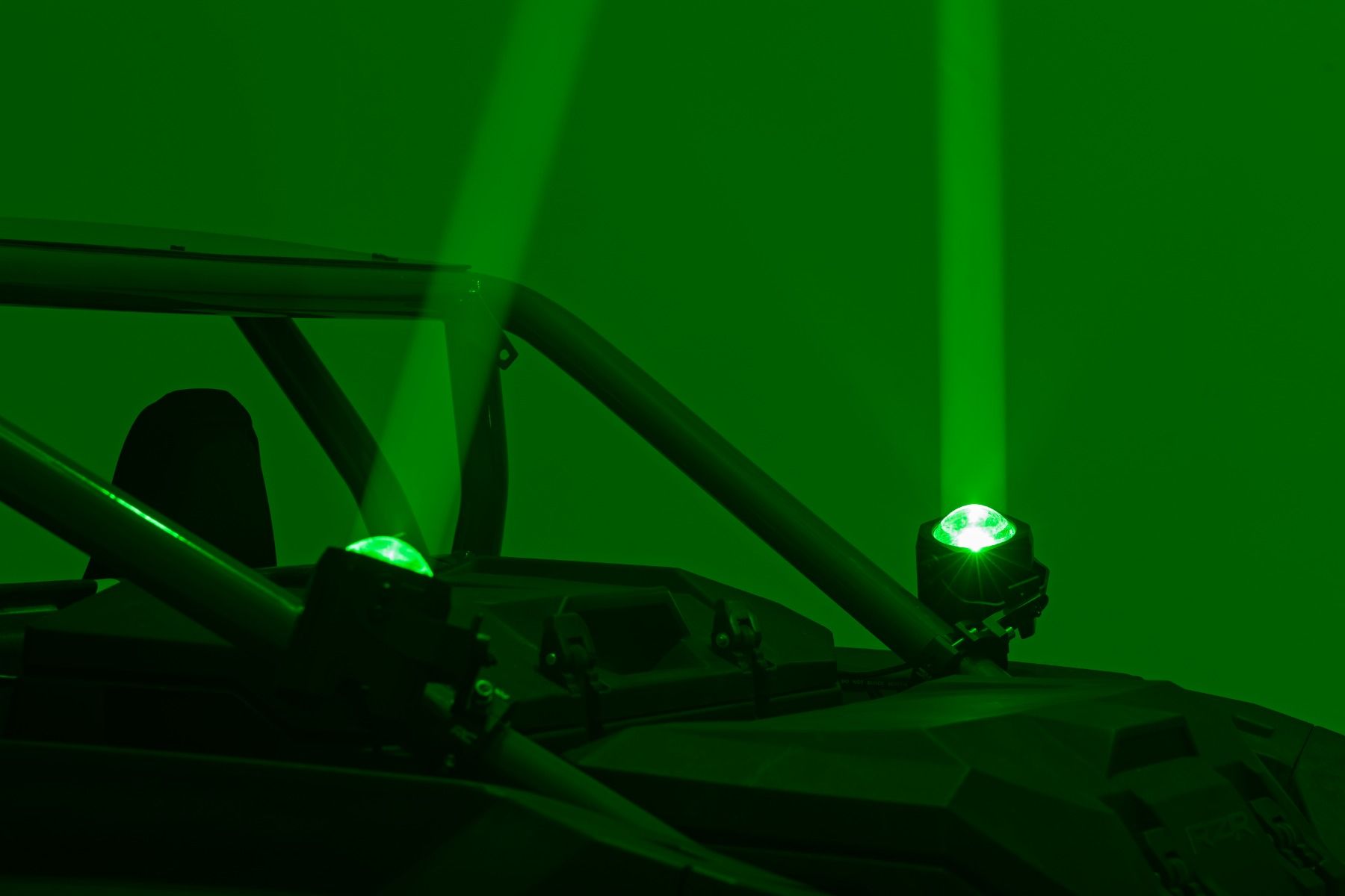 Комплект светодиодных флагштоков Laser Whip RGBW, 2400 лм, Rough Country — фото 1