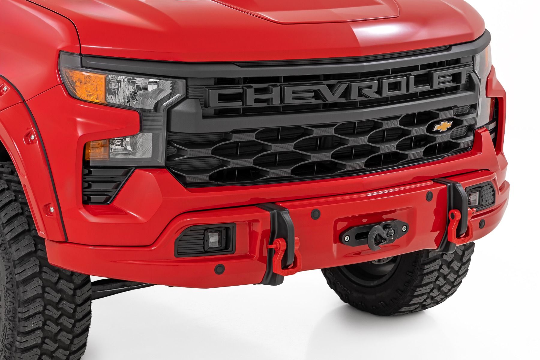 Передний силовой бампер, с лебедкой PRO12000S, Красный, для Chevrolet Silverado 1500 (2023–2026), Rough Country — фото 1