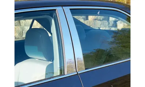 Накладки стоек дверей из нержавеющей стали 4 шт отделка двери QAA для Toyota Camry 2012-2014 — фото 1
