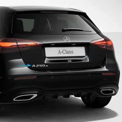 Шильдик A160 Mercedes-Benz A-Class W177 на крышку багажника, хром — фото 1