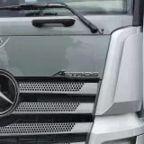 Шильдик Edition 2 Mercedes-Benz Actros 5, темный хром, 50 × 8 см — фото 4