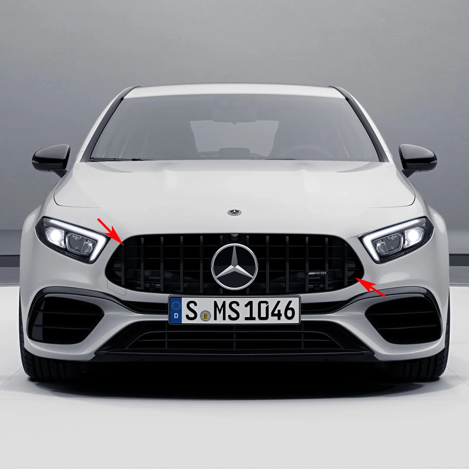Решетка радиатора Panamericana Mercedes-AMG A 45 W177, темный хром — фото 4