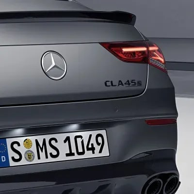 Шильдик AMG CLA 45 S Mercedes-Benz CLA C118, черный глянцевый — фото 1