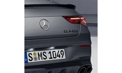 Шильдик AMG CLA 45 S Mercedes-Benz CLA C118, черный глянцевый — фото 1