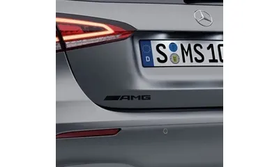 Шильдик AMG Mercedes-Benz A-Класс W177, черный глянцевый — фото 1