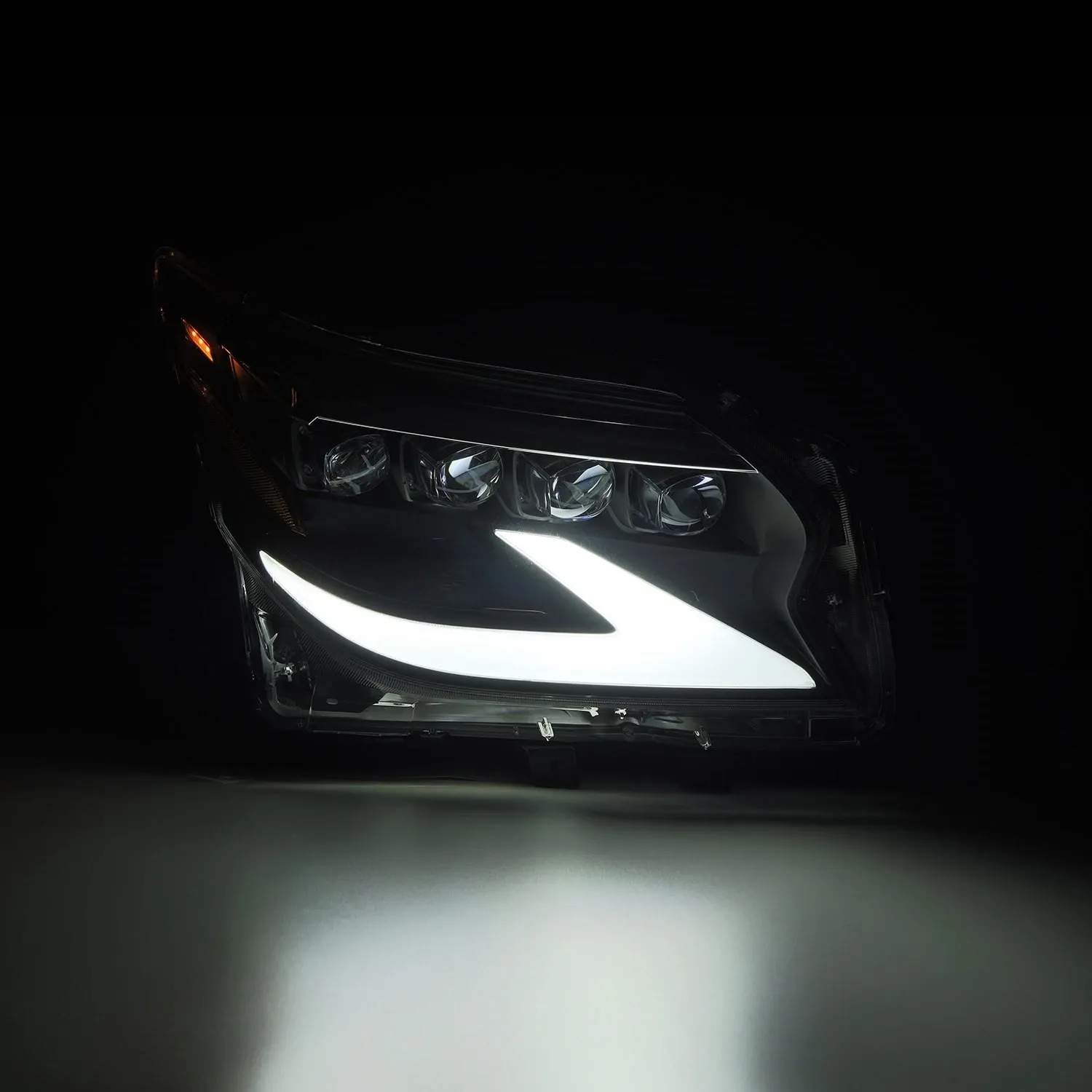 Фары проекторные светодиодные Black NOVA для Lexus GX460 2014–2019, AlphaRex — фото 5