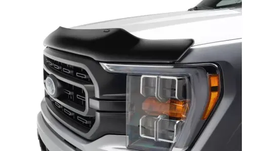 Защитный дефлектор капота AVS BugFlector для грузовика Ford F150 2021-2024 годов выпуска — фото 1