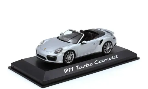 Модель автомобиля Porsche 911 Turbo Cabriolet (991 II), Scale 1:43, Rhodium Silver Metallic, оригинал — фото 1