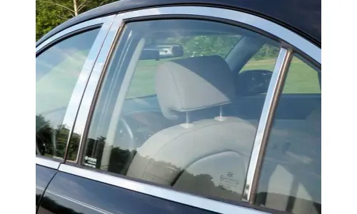 Накладки стоек дверей из нержавеющей стали 6 шт отделка окон QAA для Hyundai Accent 2006-2011 — фото 1