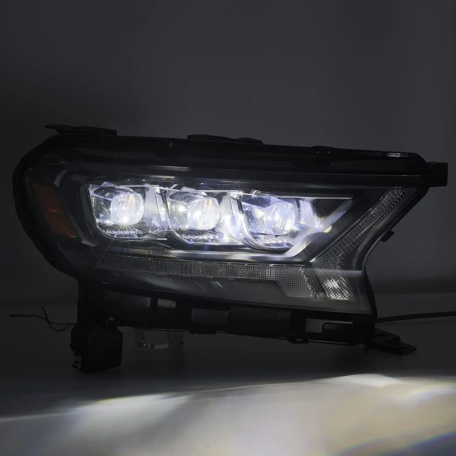 Фары проекторные светодиодные Alpha-Black NOVA для Ford Ranger 2019–2023, AlphaRex — фото 6
