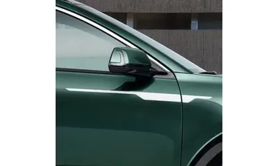 Комплект наклеек на крылья и передние двери Kia Niro SG2, белый матовый, 4 шт. — фото 1