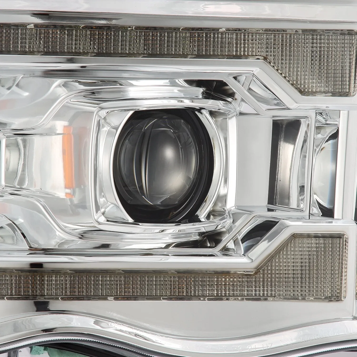 Фары проекторные LUXX Chrome для Dodge Ram 1500 2002–2005, AlphaRex — фото 2