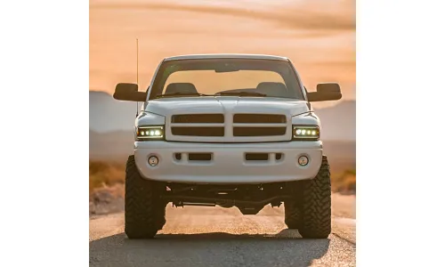 Фары проекторные светодиодные Black Nova для Dodge Ram 1500 1999–2001, AlphaRex — фото 2