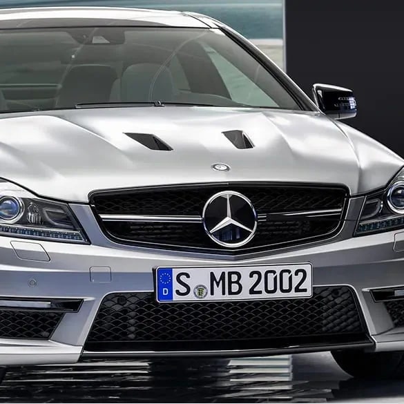 Комплект черной глянцевой решетки Edition 507 Mercedes-AMG C 63 W204/S204/C204 с Distronic — фото 4