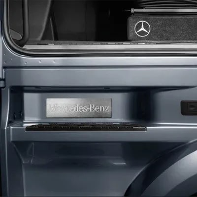 Рельефная эмблема для входной зоны Mercedes-Benz Actros / Antos / Arocs, нержавеющая сталь — фото 1