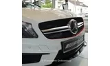 Красная наклейка Edition 1 на решетку радиатора Mercedes-Benz A 45 AMG W176 — фото 2