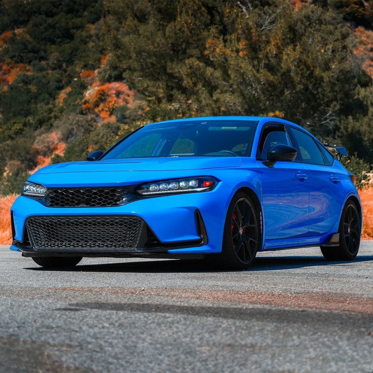 Фары проекторные светодиодные Black Nova для Honda Civic 2022–2025, AlphaRex — фото 1