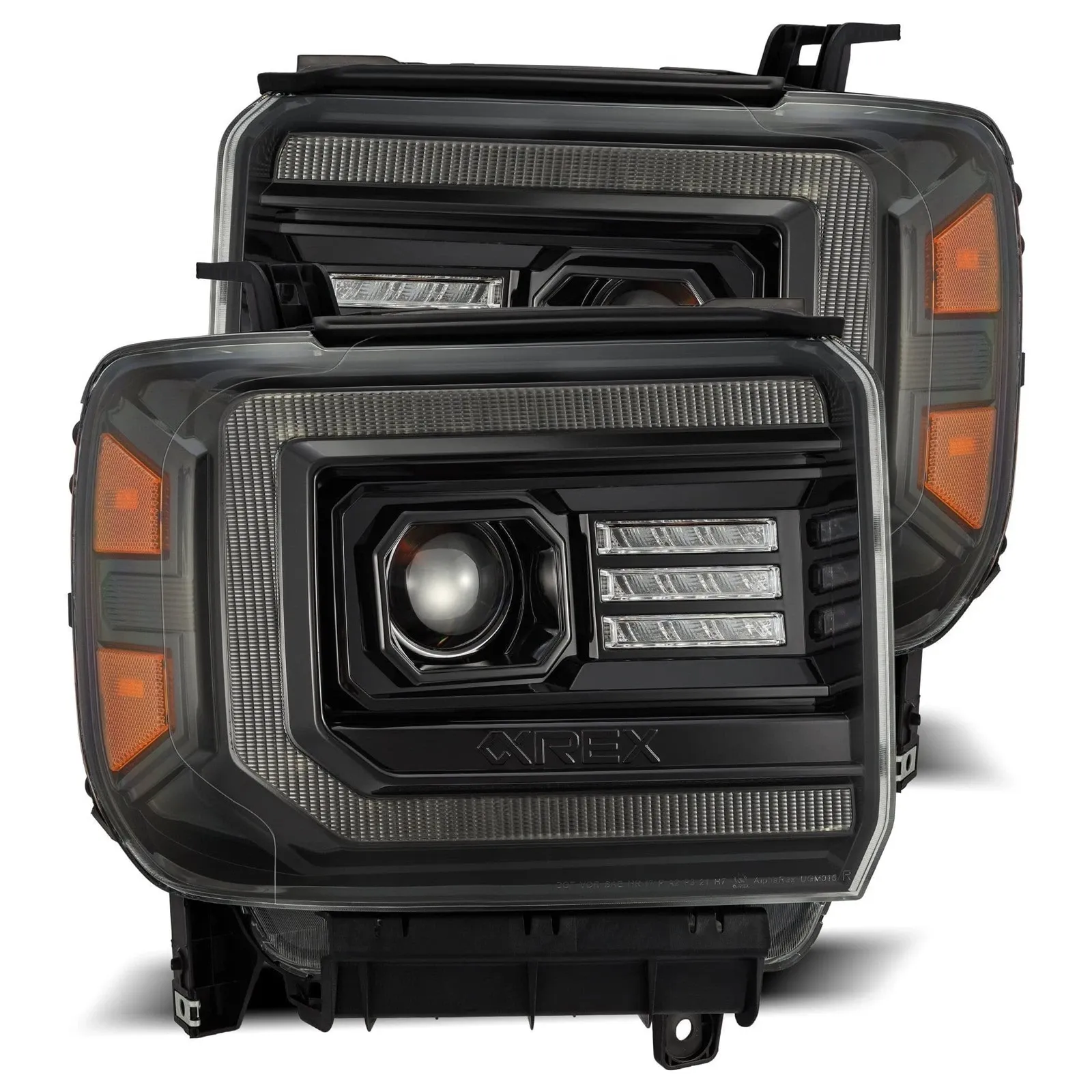 Фары светодиодные Alpha-Black LUXX для GMC Sierra 1500/2500/3500 2015–2018, AlphaRex — фото 1