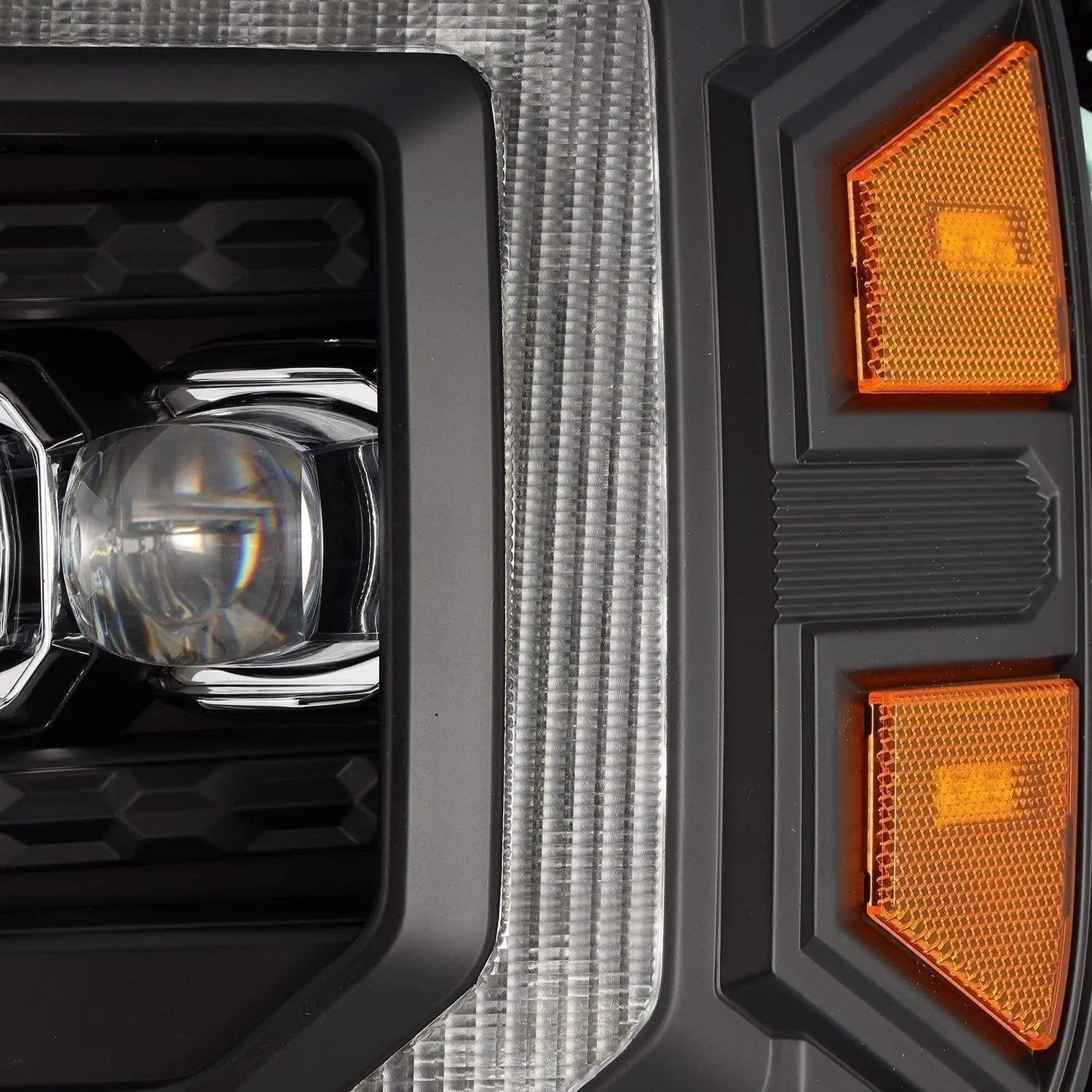 Фары светодиодные Black NOVA для GMC Sierra 1500/2500/3500 2015–2018, AlphaRex — фото 4