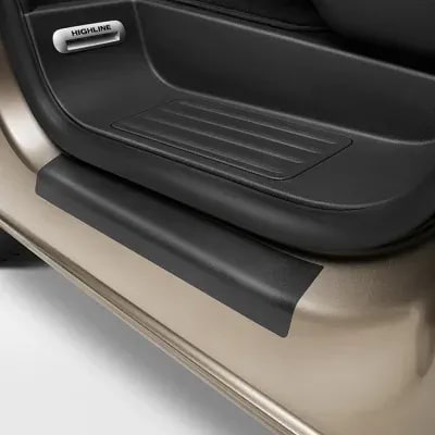 Комплект защитных пленок передних порогов Volkswagen T6.1, черный, 2 шт. — фото 1
