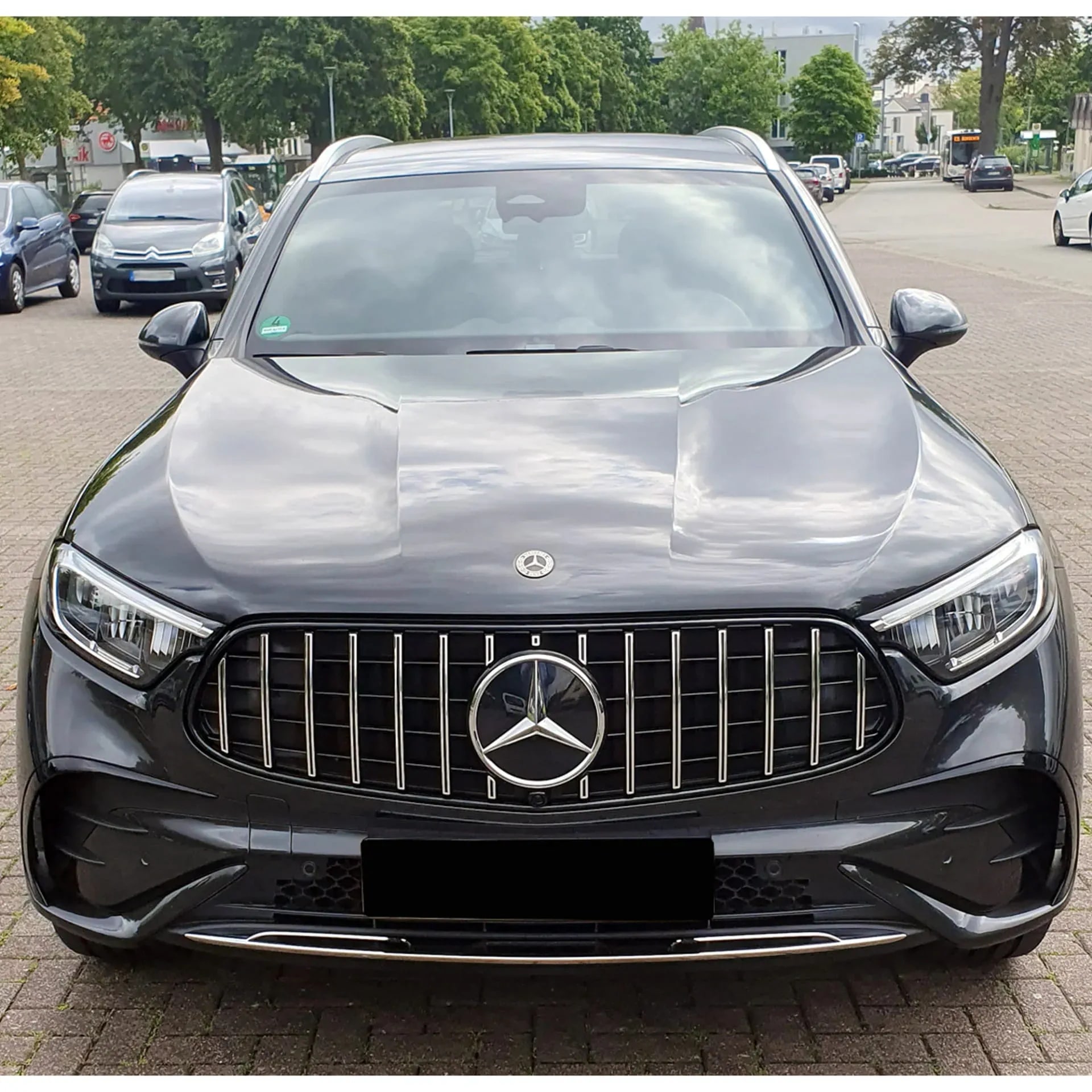 Черная глянцевая решетка Panamericana Mercedes-Benz GLC Coupe C254 AMG Line с хромированными ламелями CHROMETEC — фото 6