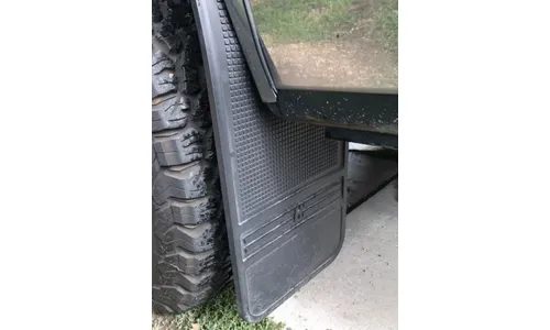 Брызговики задние MudDog, без утяжелителей, текстурированные чёрные Husky Liners — фото 2