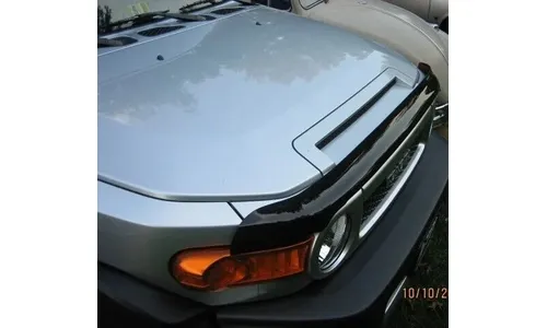 Дефлектор капота Hood Shield для Toyota FJ Cruiser (2007–2014), высокий профиль, тёмно-дымчатый Husky Liners — фото 2