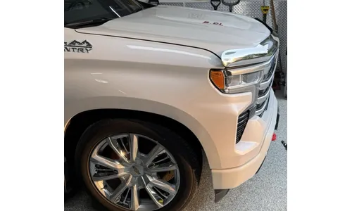 Дефлектор капота Hood Shield для Chevrolet Silverado 1500 (2019–2026), высокий профиль, хром Husky Liners — фото 3