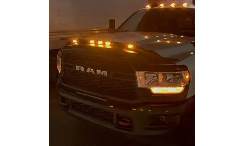 Дефлектор капота Aeroskin Lightshield PRO для Ram 2500/3500 (2019–2026), матовый чёрный Husky Liners — фото 4