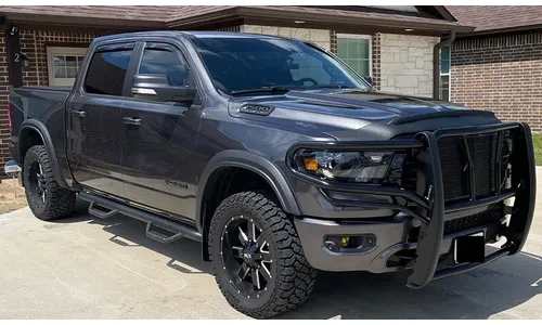 Дефлектор капота Aeroskin II для Ram 1500 (2019–2026), текстурированный чёрный Husky Liners — фото 4