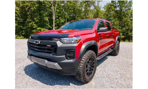 Дефлектор капота Aeroskin для Chevrolet Colorado III, тёмно-дымчатый Husky Liners — фото 3